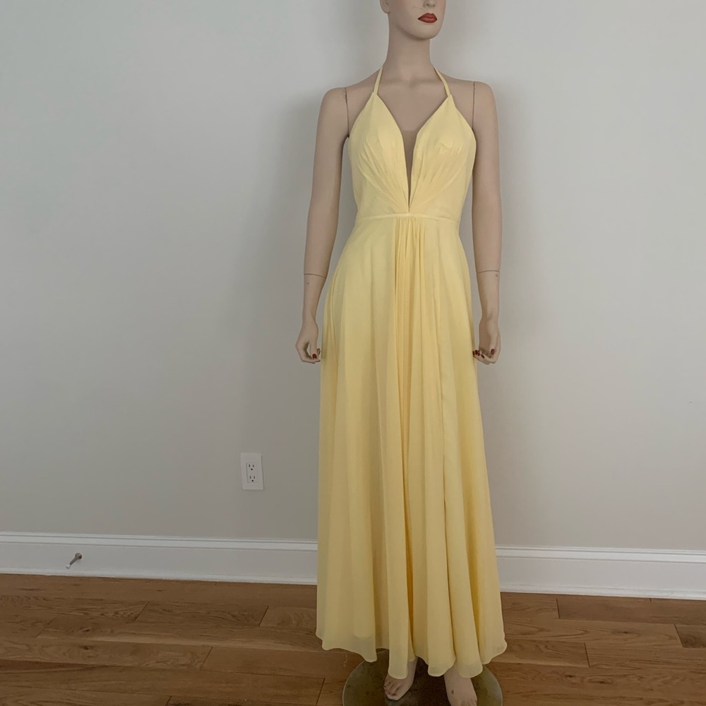 Faviana prom gown sz 2